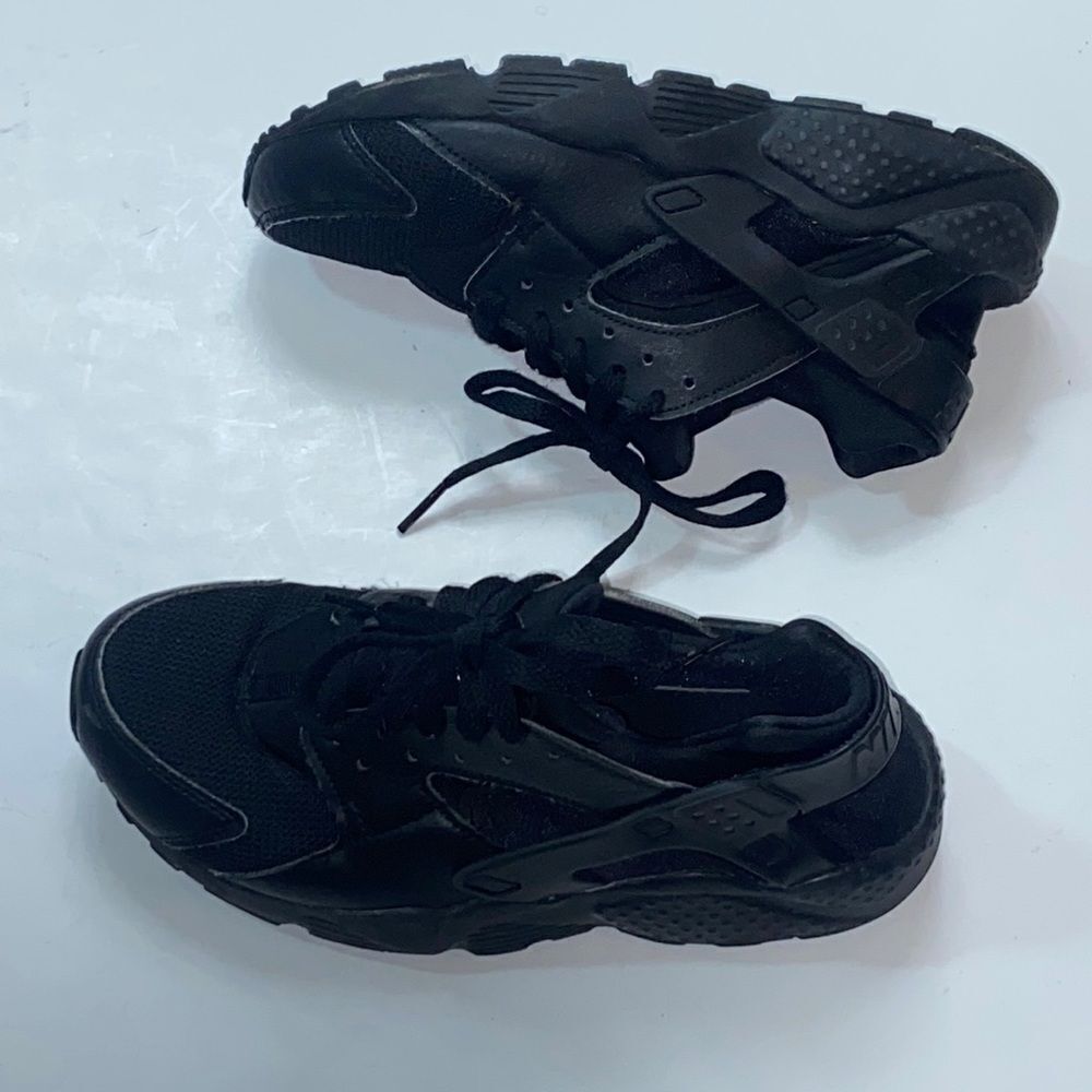 By Nike Air Huarache Run Little 654275-016 Kids Shoes Size 5.5Y Unisex